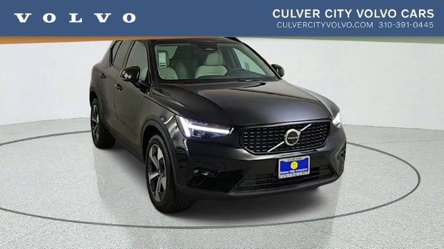 New 2026 Volvo XC40 B5 Plus w/ Protection Package Premier AWD/4WD image 1