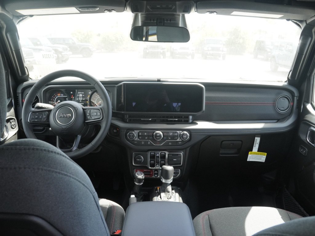 New 2026 Jeep Wrangler Unlimited Rubicon AWD/4WD image 26