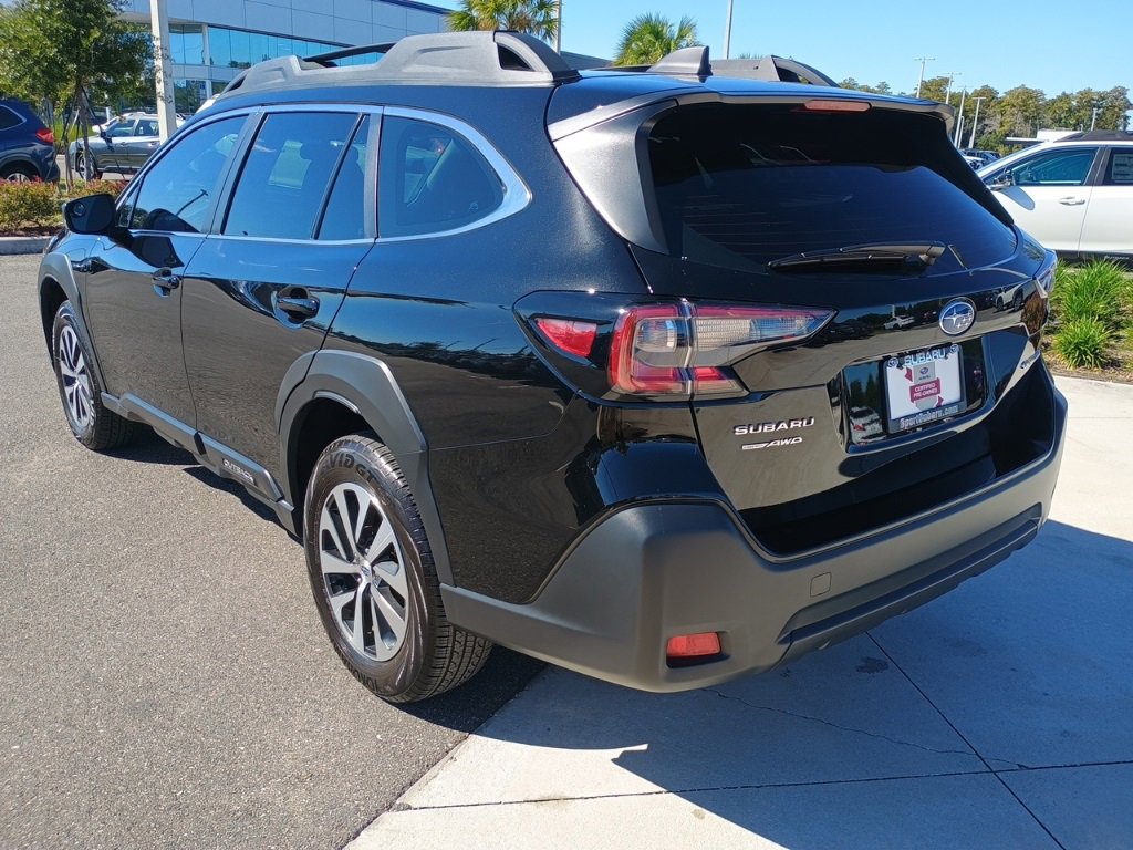 Certified 2025 Subaru Outback image 7