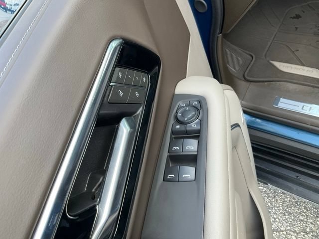 Certified 2025 Chevrolet Suburban LT w/ Comfort Package AWD/4WD image 8