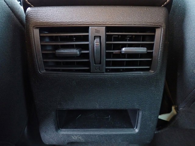 Used 2022 Mitsubishi Outlander ES image 18