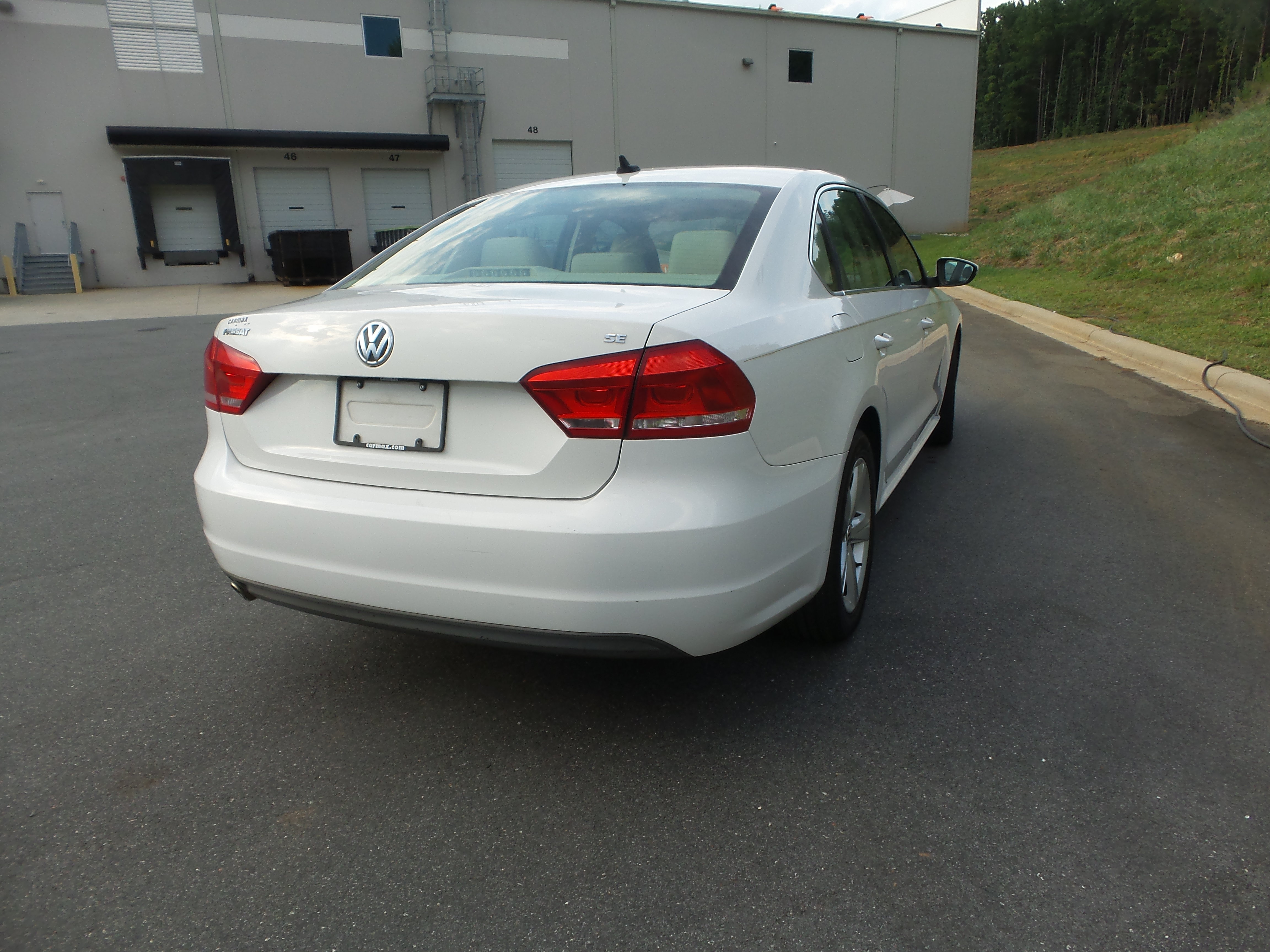 Used 2012 Volkswagen Passat 2.5 SE FWD image 3