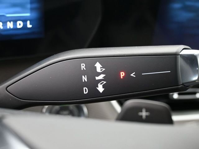 New 2026 Chevrolet Equinox LT w/ Convenience Package II image 21
