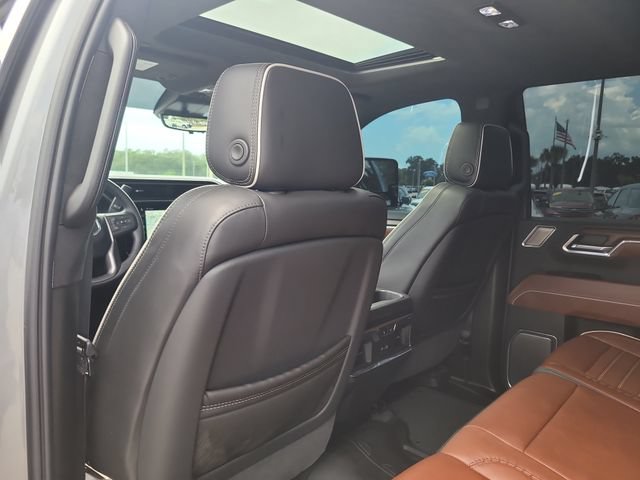Used 2026 GMC Sierra 3500 Denali Ultimate AWD/4WD image 12