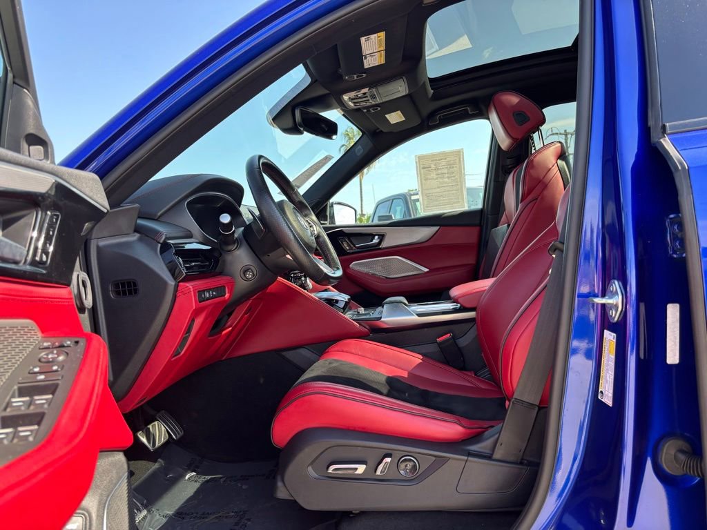 Used 2023 Acura MDX A-Spec image 10