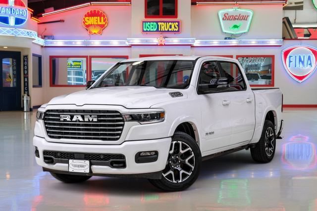 Used 2025 RAM 1500 Laramie w/ Laramie Southwest Edition AWD/4WD image 2