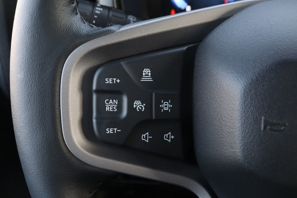 New 2025 Ford Bronco Badlands image 32