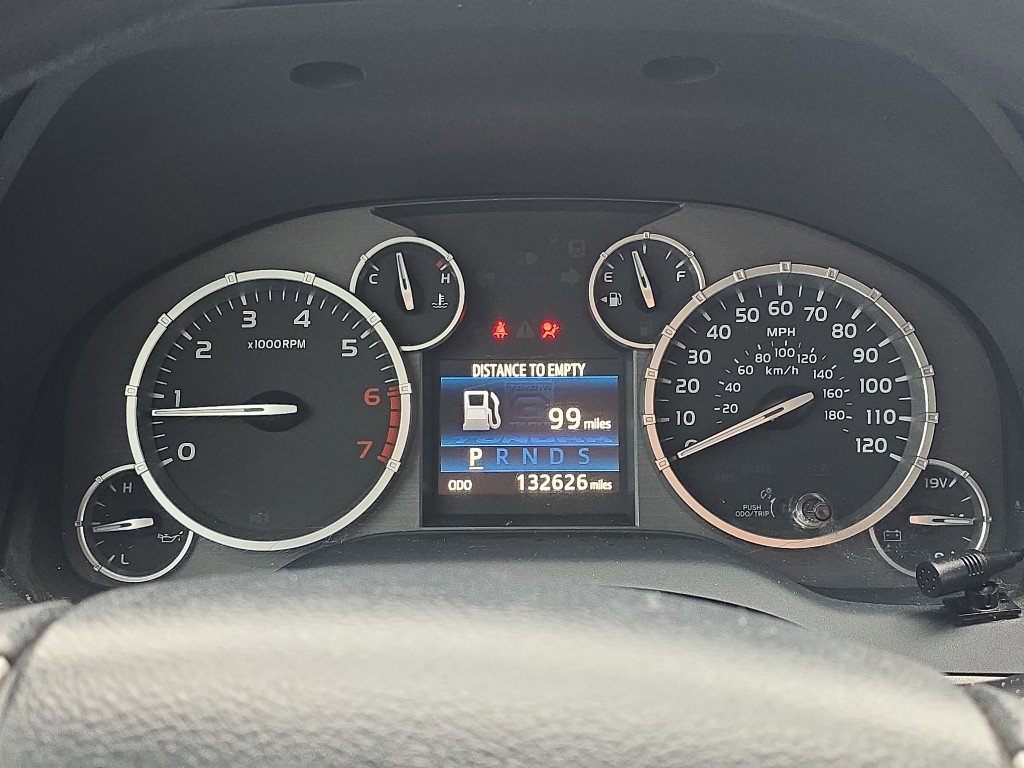 Used 2014 Toyota Tundra SR5 w/ TRD Off Road Package image 25