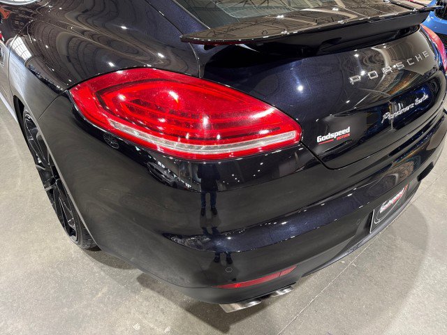 Used 2015 Porsche Panamera w/ Premium Package Plus image 46
