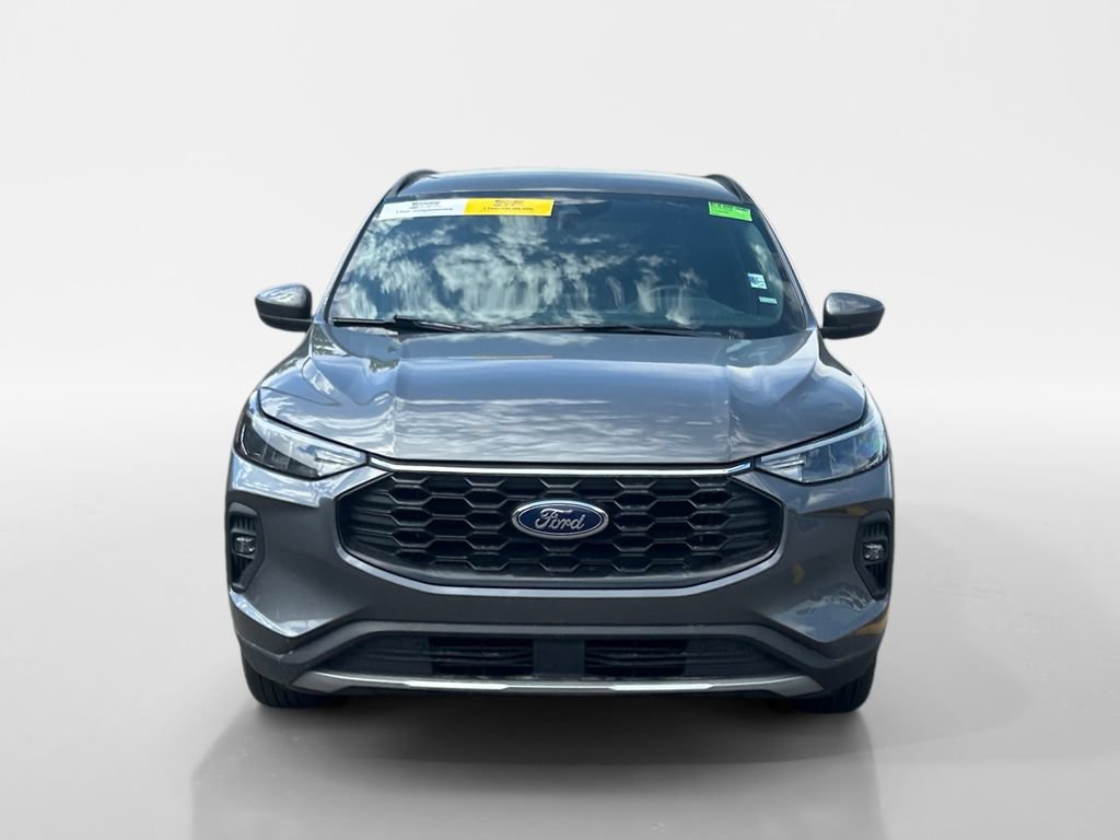 Used 2025 Ford Escape ST-Line Select AWD/4WD image 9