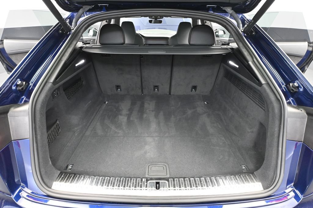 Used 2021 Audi RS Q8 AWD/4WD image 35