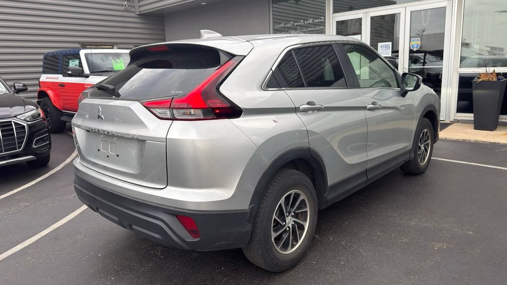 Used 2024 Mitsubishi Eclipse Cross ES AWD/4WD image 4
