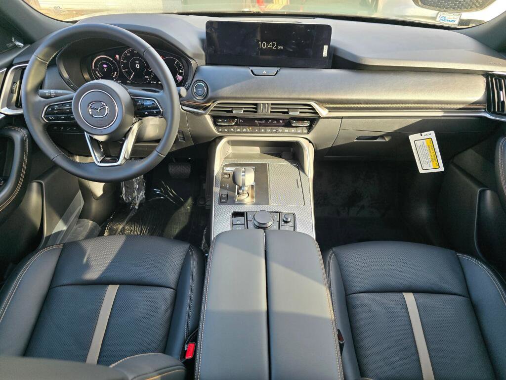 New 2026 MAZDA CX-90 Plug-In Hybrid w/ Premium Plus image 18