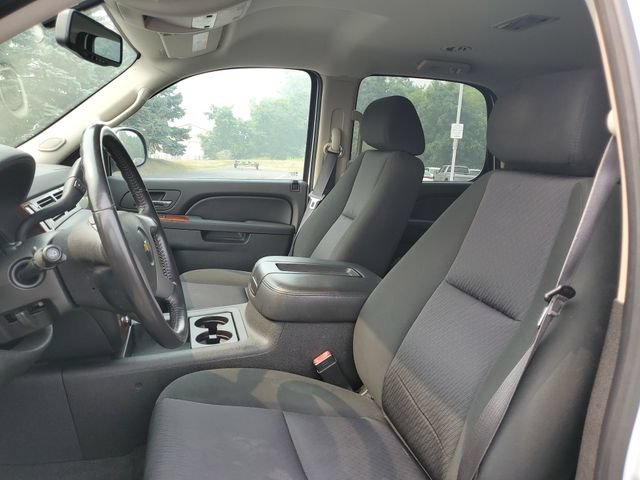 Used 2013 Chevrolet Tahoe LS w/ Convenience Package AWD/4WD image 5