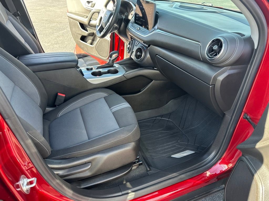 Used 2023 Chevrolet Blazer LT w/ Convenience Package image 41