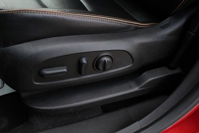 Used 2023 GMC Terrain AT4 image 3