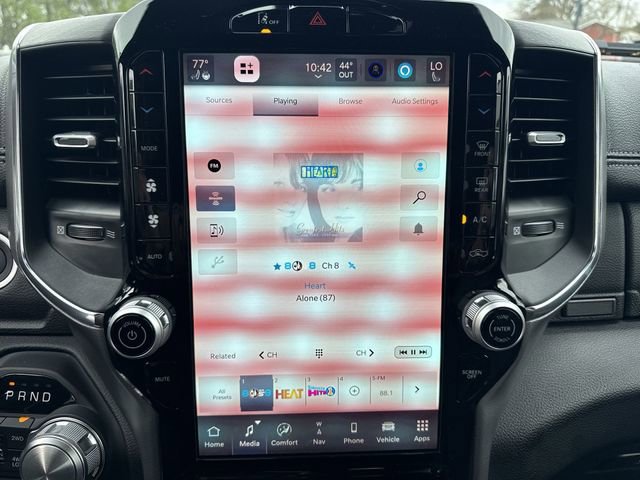 Used 2025 RAM 1500 Laramie w/ Bed Utility Group image 13