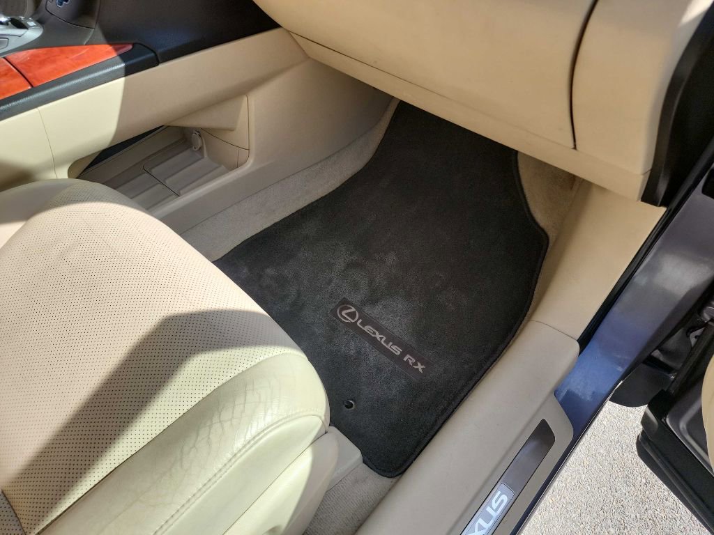 Used 2012 Lexus RX 350 FWD w/ Premium Pkg image 39