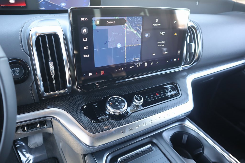 New 2025 Ford Expedition Platinum w/ Stealth Performance Package image 5