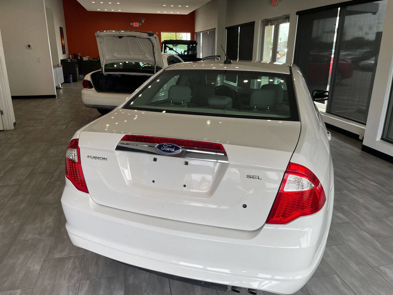 Used 2012 Ford Fusion SEL image 11
