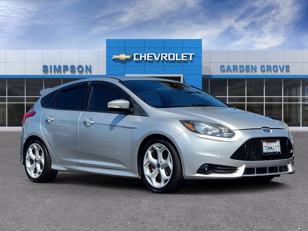 Used 2013 Ford Focus ST FWD image 1