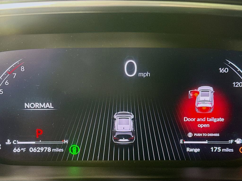 Used 2023 Acura MDX FWD w/ Technology Package image 14