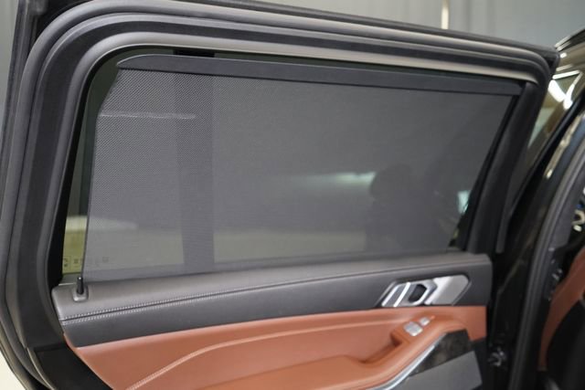 Used 2024 BMW X7 xDrive40i w/ Executive Package AWD/4WD image 59