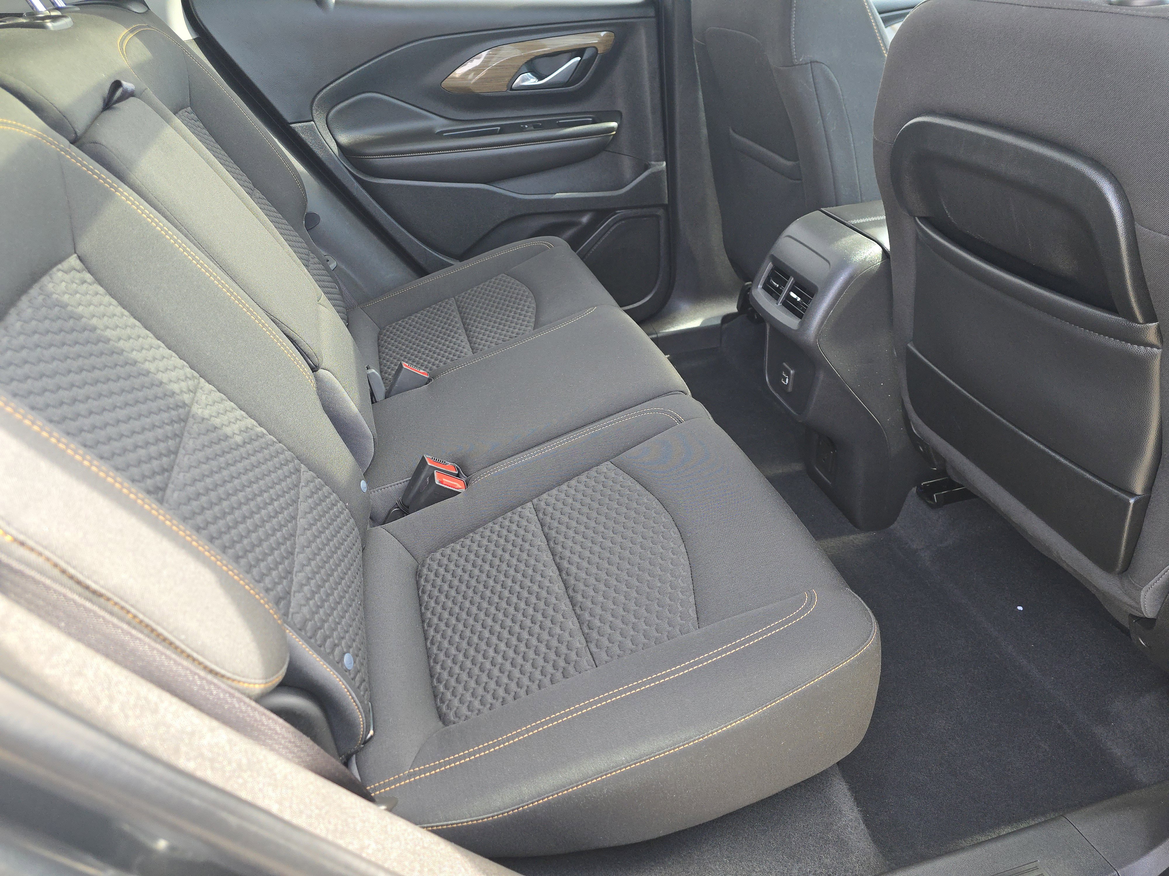 Used 2021 GMC Terrain SLE w/ Driver Convenience Package image 18