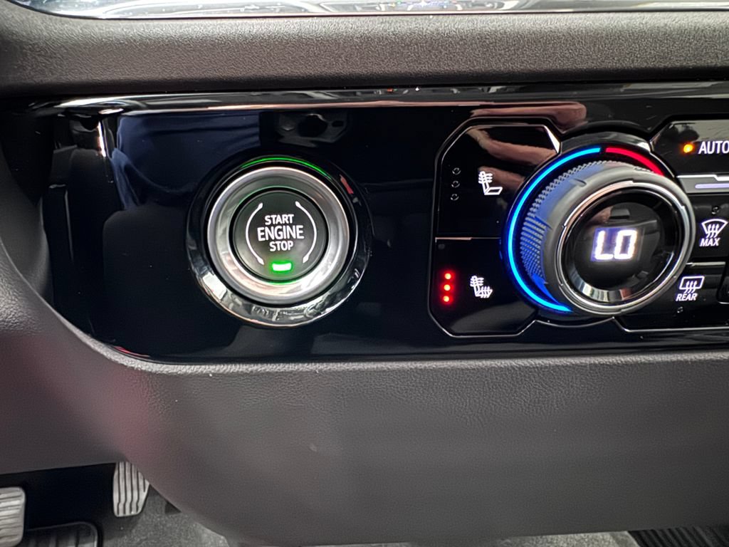 Certified 2023 Chevrolet Silverado 1500 LT AWD/4WD image 23
