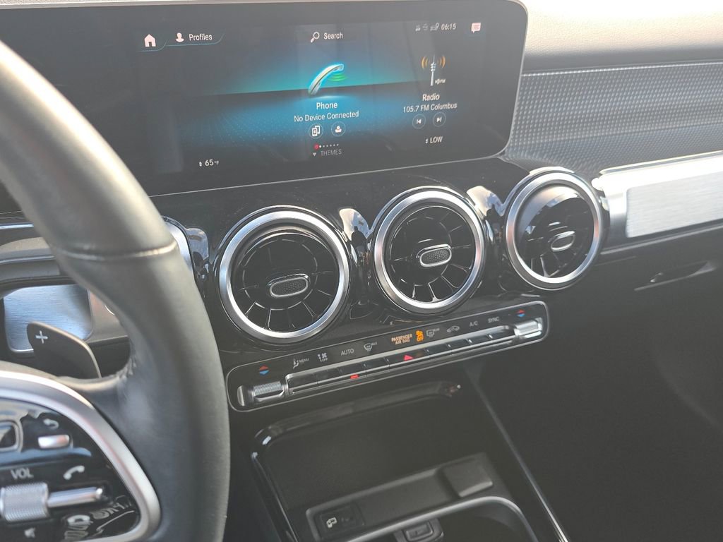 Used 2020 Mercedes-Benz GLB 250 4MATIC image 29