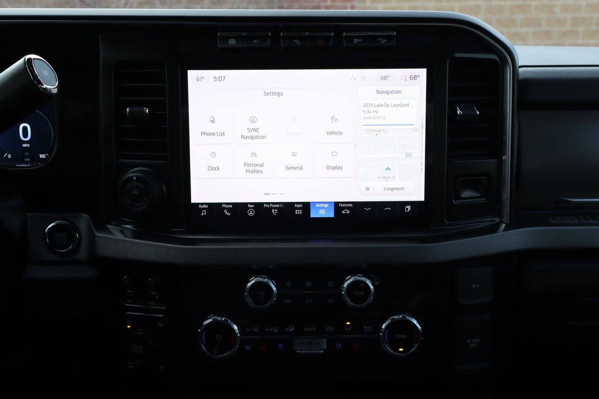 Used 2024 Ford F250 Platinum image 35