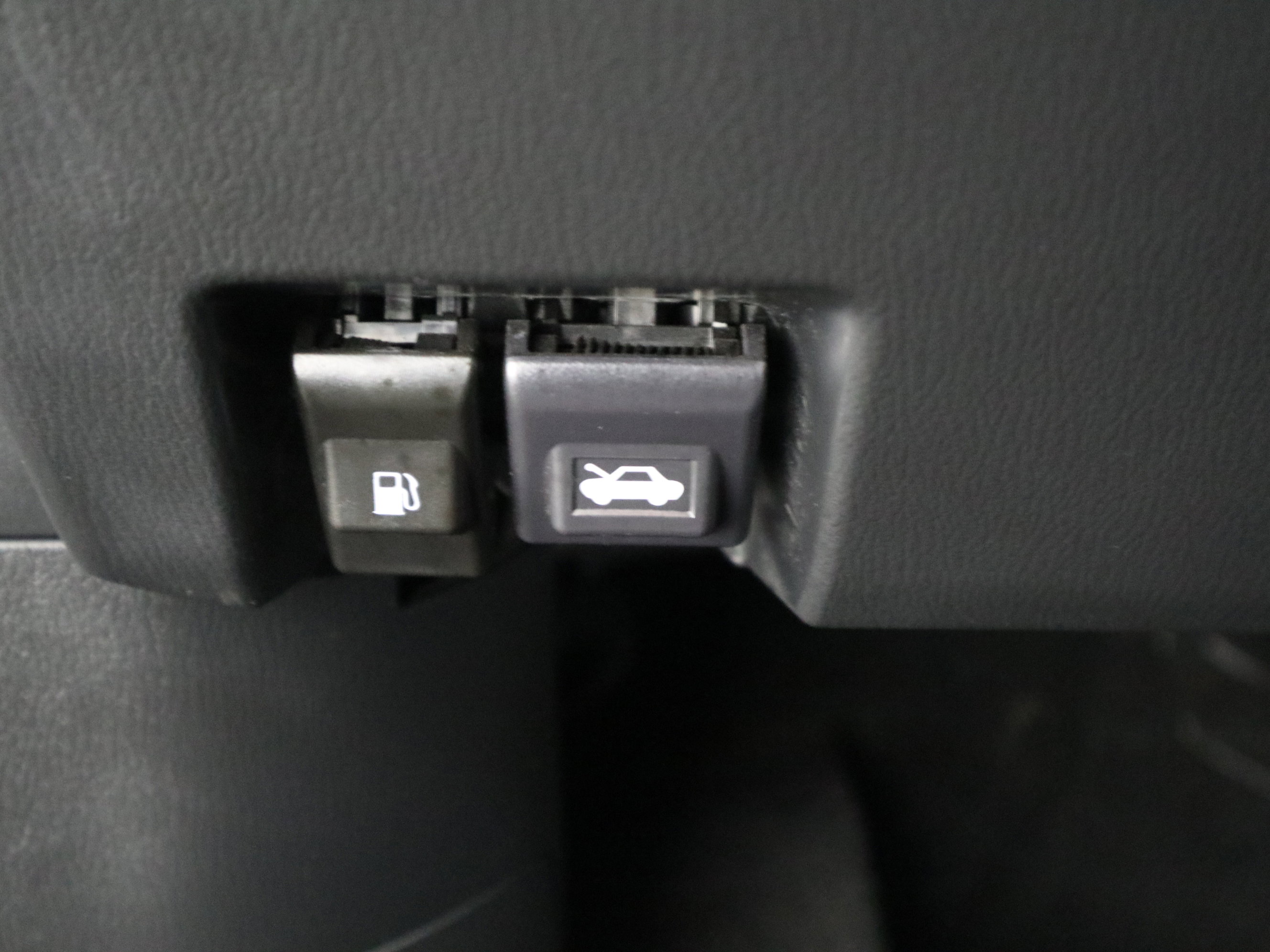 Certified 2025 MAZDA CX-5 AWD 2.5 S w/ Select Package image 30