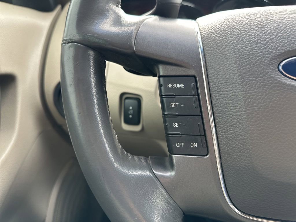 Used 2011 Ford Taurus SEL w/ 201A Rapid Spec Order Code image 22