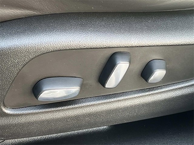 Used 2023 Cadillac XT6 Sport w/ Platinum Package image 35