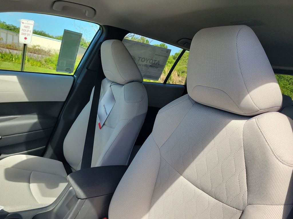 New 2026 Toyota Corolla Cross LE image 21