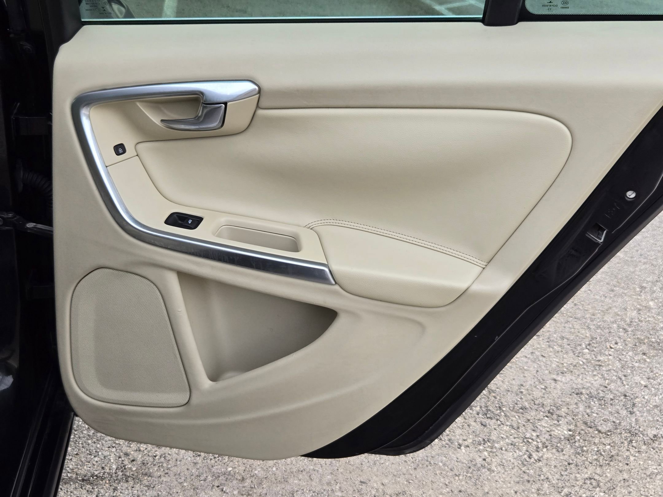 Used 2015 Volvo S60 T5 Premier image 26