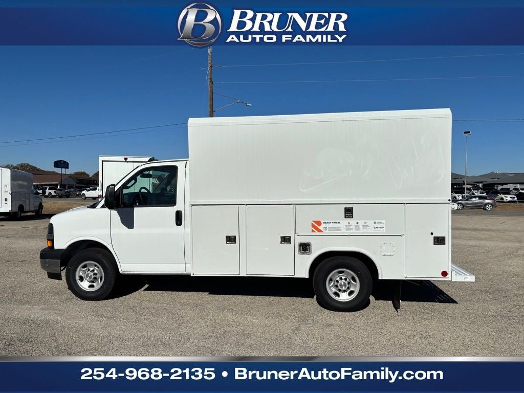 New 2025 Chevrolet Express 3500 w/ Power Convenience Package RWD image 8