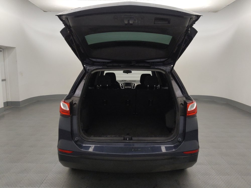 Used 2019 Chevrolet Equinox LS FWD image 29