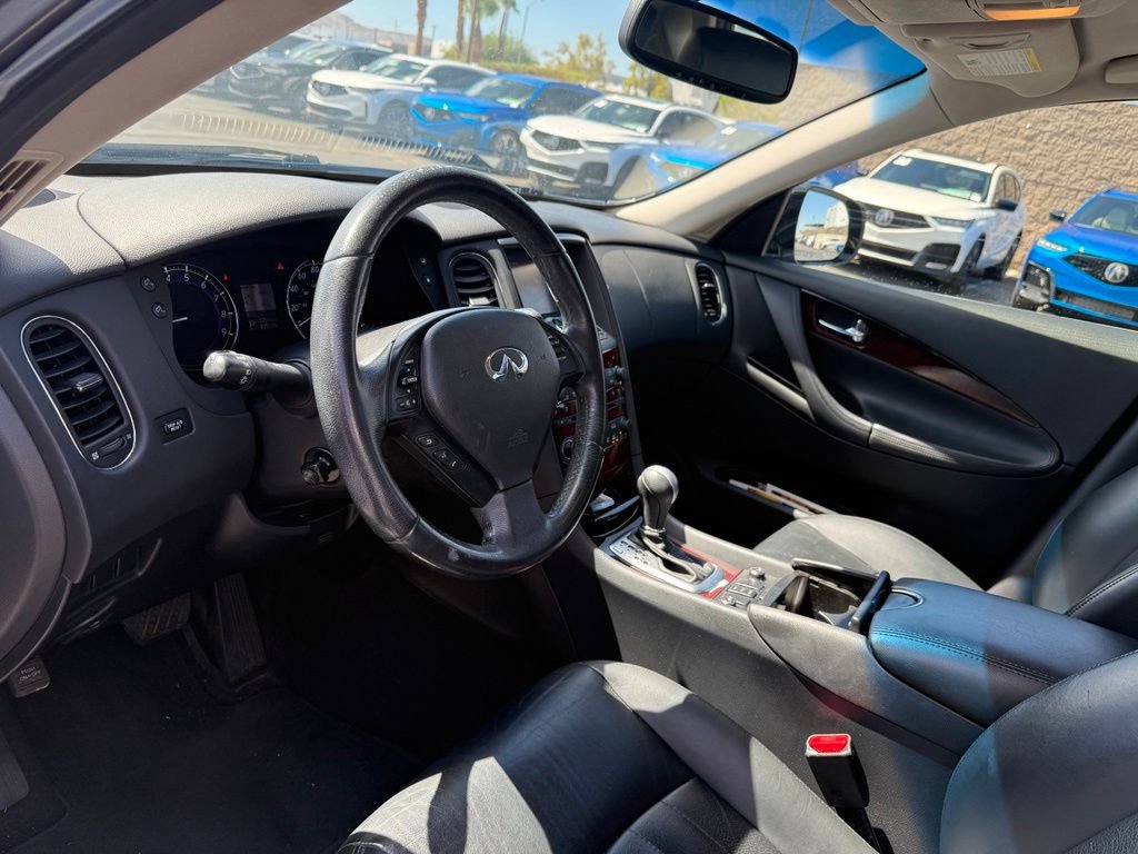 Used 2017 INFINITI QX50 2WD w/ Premium Plus Package image 12