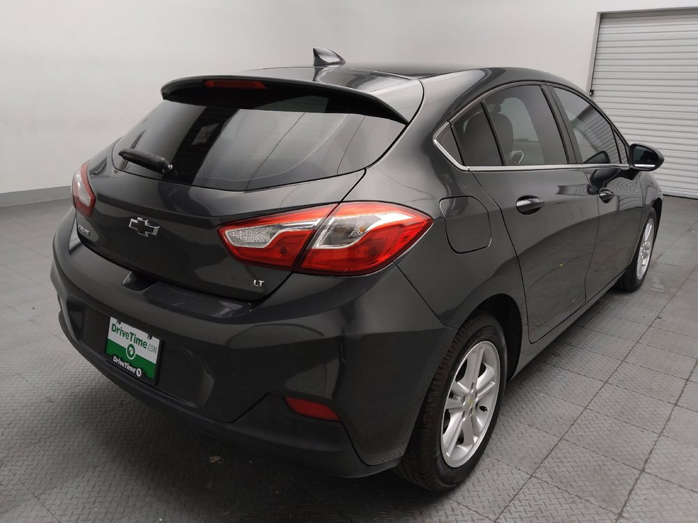 Used 2018 Chevrolet Cruze LT FWD image 9