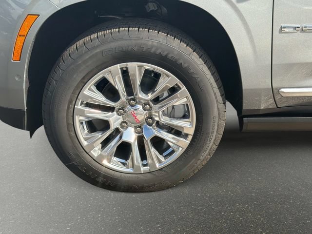 New 2026 GMC Yukon XL Denali w/ Sun & Power Step Package AWD/4WD image 10