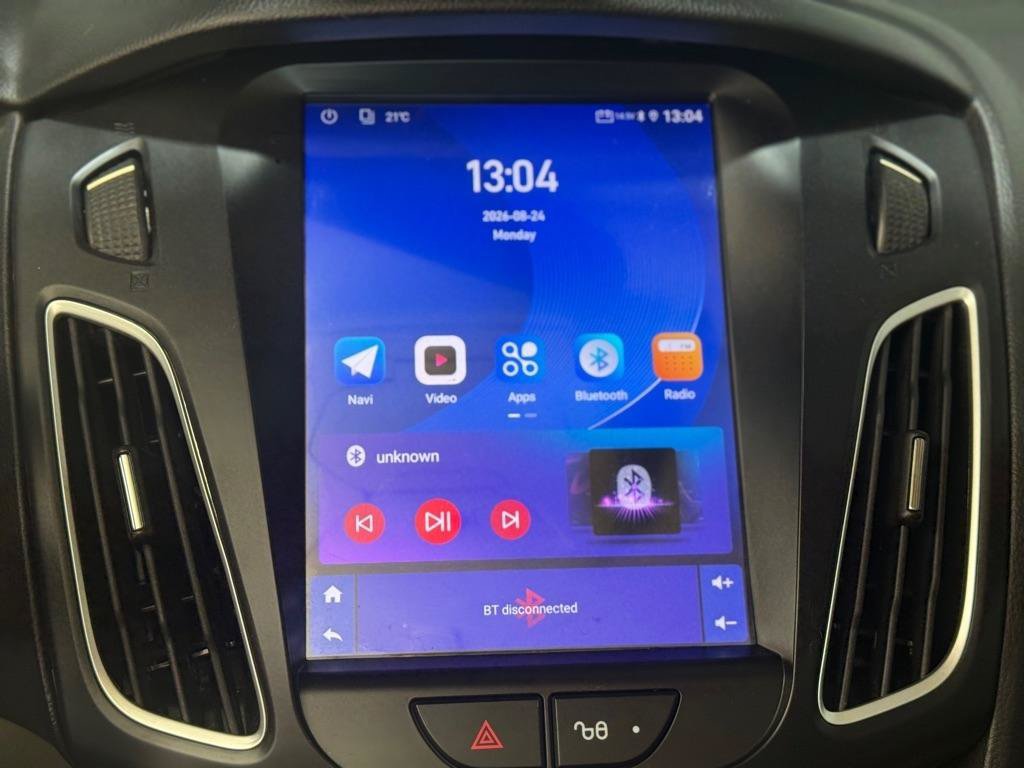 Used 2012 Ford Focus SEL FWD image 29