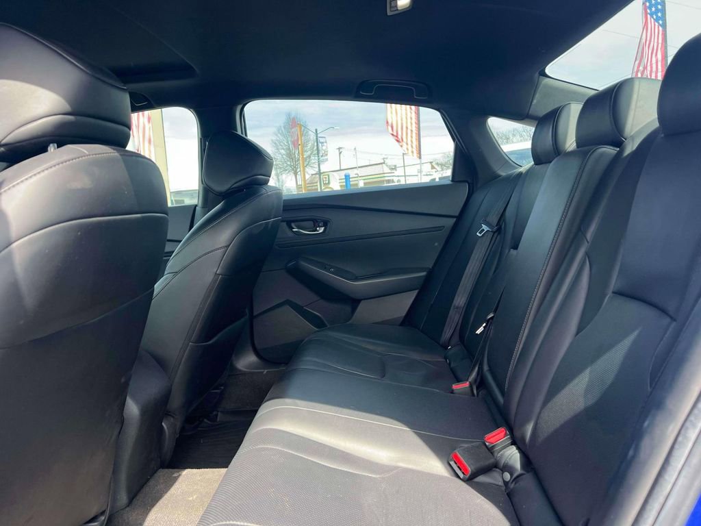 Used 2023 Honda Accord Sport image 9