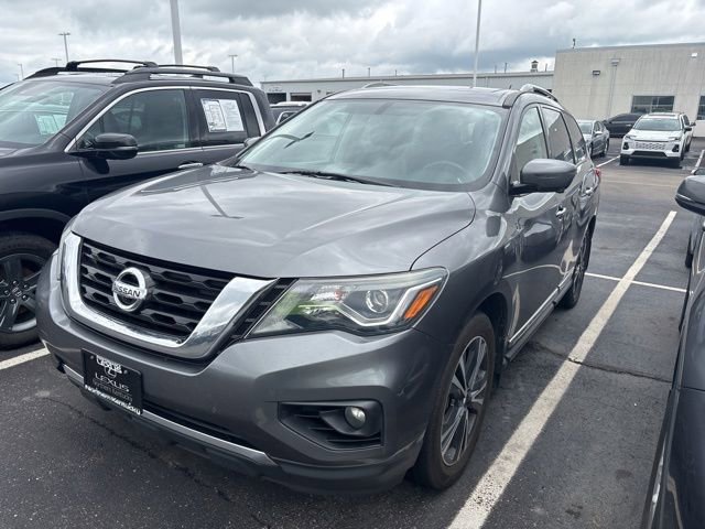 Used 2018 Nissan Pathfinder Platinum AWD/4WD image 3