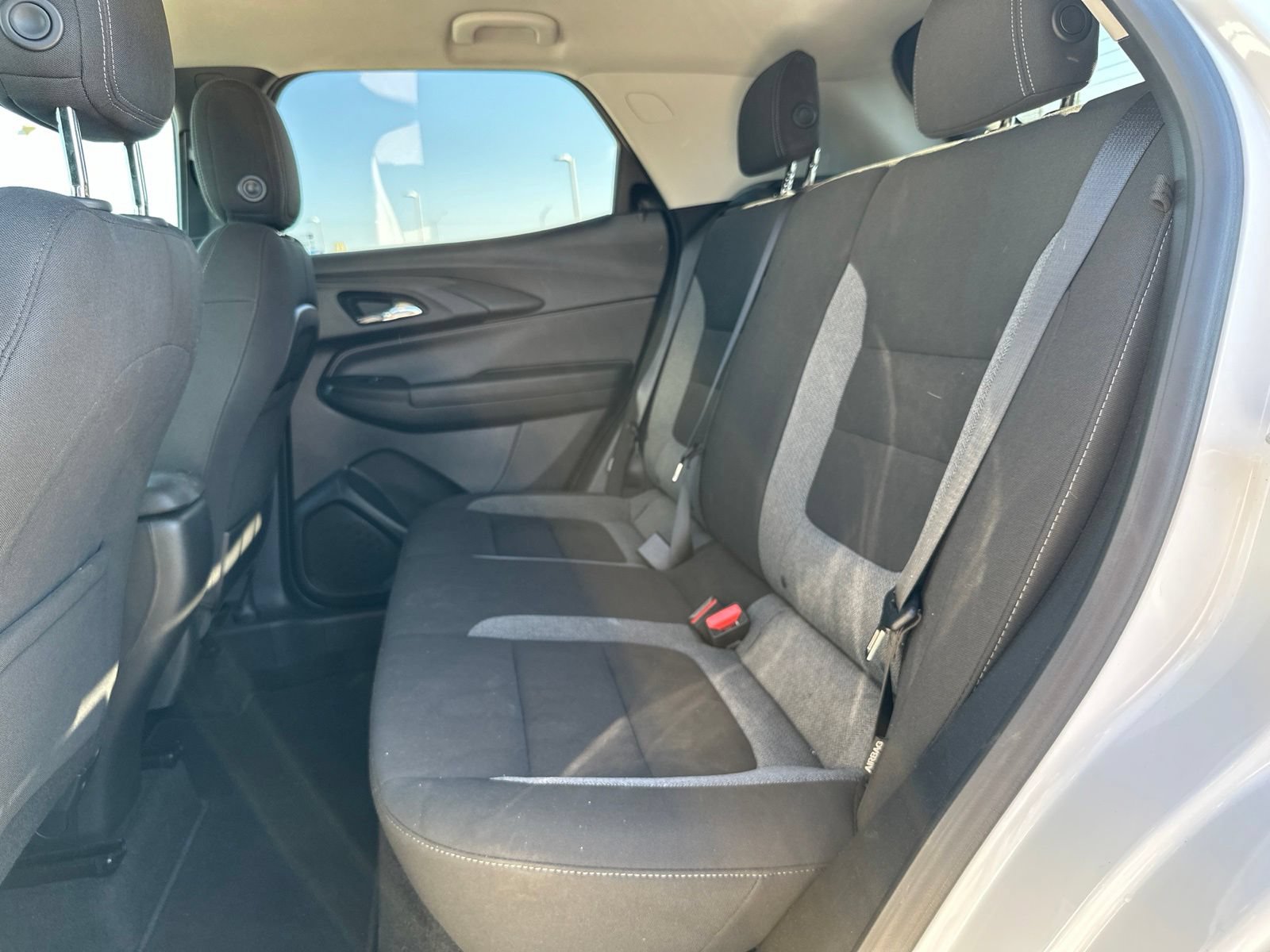 Used 2025 Chevrolet TrailBlazer LT FWD image 14