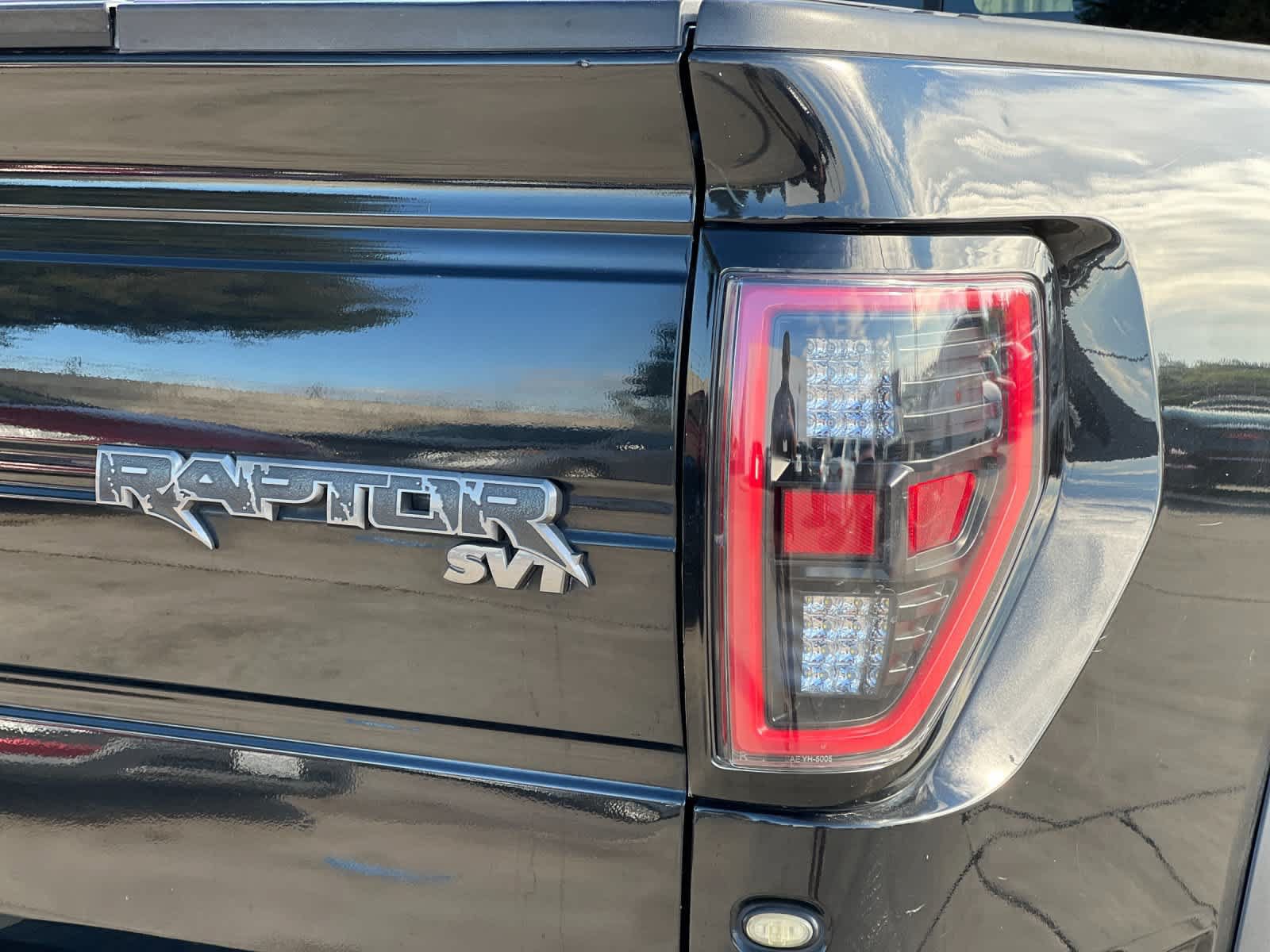 Used 2012 Ford F150 Raptor w/ Raptor Luxury Pkg AWD/4WD image 27