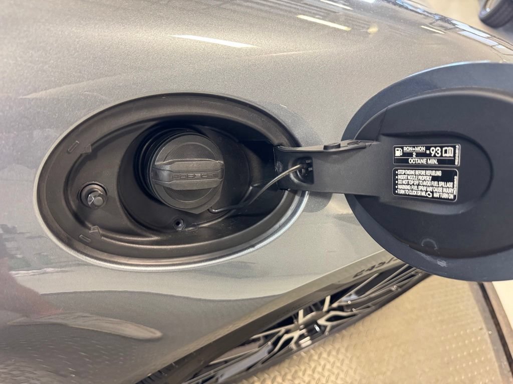 Certified 2026 Porsche 911 Carrera S RWD image 33