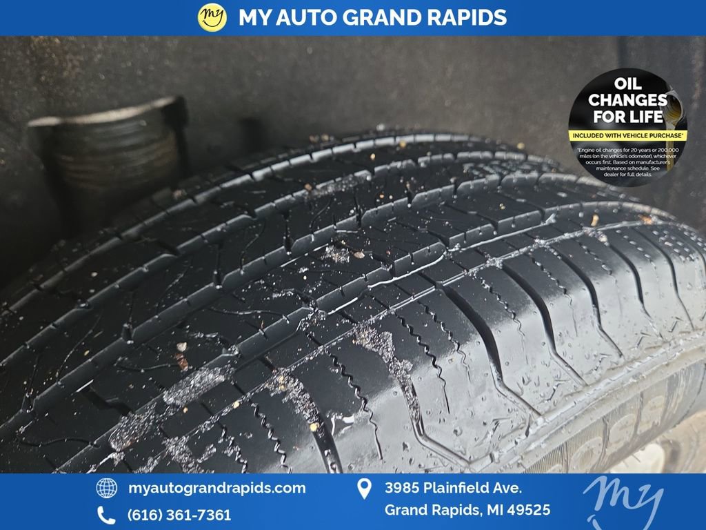 Used 2021 GMC Terrain SLE w/ Driver Convenience Package image 44