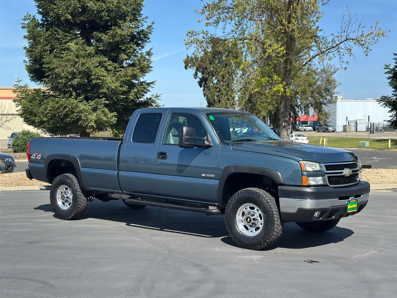 Used 2006 Chevrolet Silverado 3500 LT w/ Skid Plate Package AWD/4WD image 26