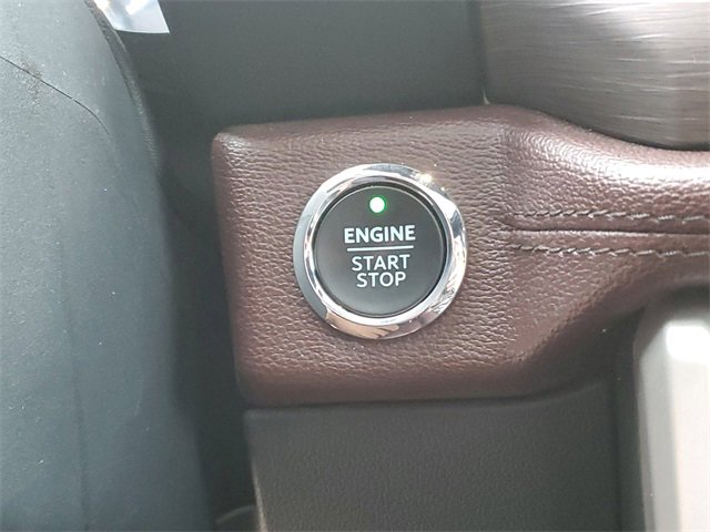 Used 2022 Ford Expedition Limited image 22